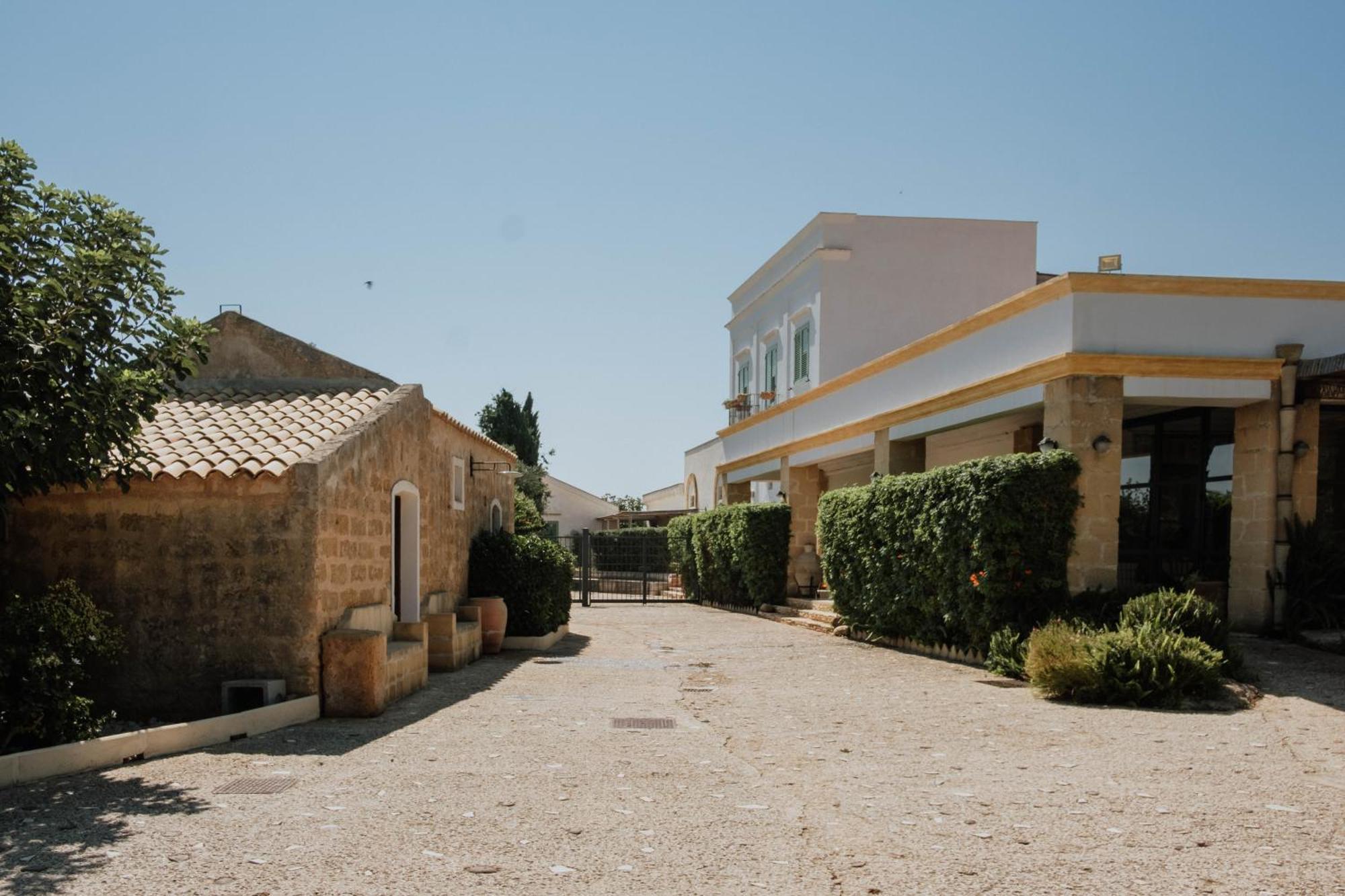 Podere Fossarunza Di Carlo Manzo Marsala Exterior foto
